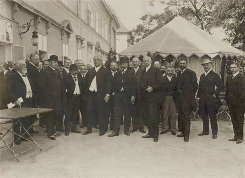 A k�p egy klikkent�ssel nagyobb m�retben megnyithat�.